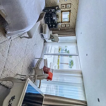 فندق مبيت وإفطار Puerto Banus Views And Pool